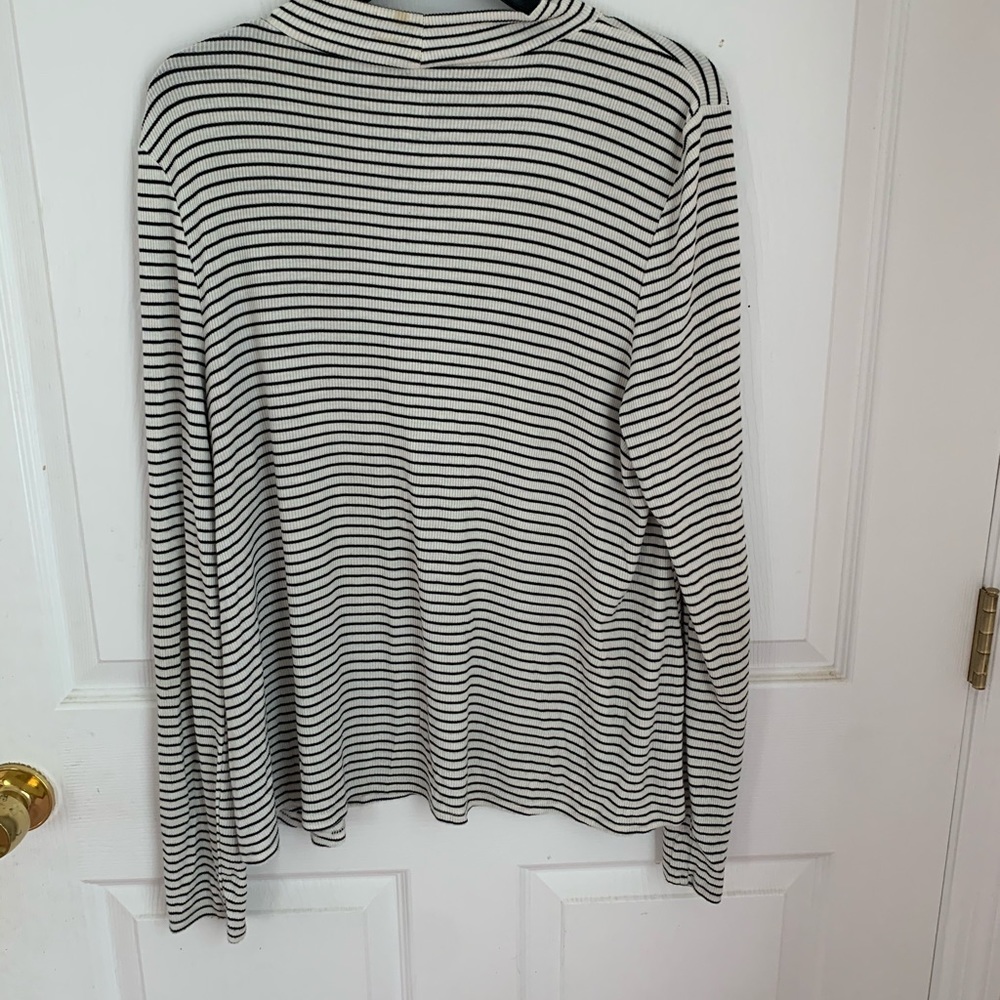 Keyhole Shirt